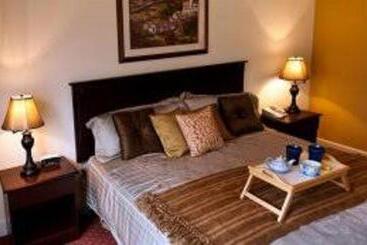 هتل King S Creek Resort By Endless Resorts