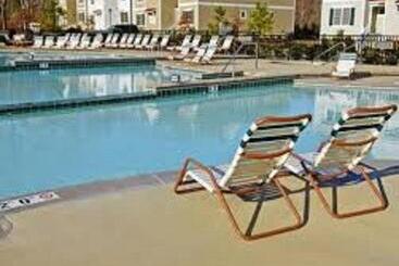 هتل King S Creek Resort By Endless Resorts
