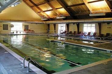 هتل King S Creek Resort By Endless Resorts