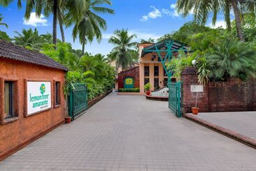 هتل Lemon Tree Amarante Beach Resort, Goa