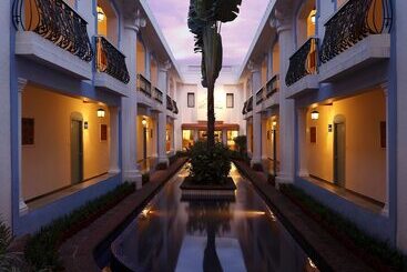 هتل Lemon Tree Amarante Beach Resort, Goa