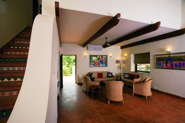 هتل Lemon Tree Amarante Beach Resort, Goa