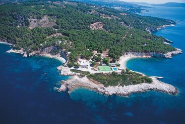 هتل Marpunta Resort, Santikos Collection