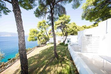 هتل Marpunta Resort, Santikos Collection