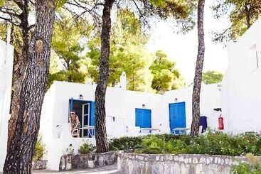 هتل Marpunta Resort, Santikos Collection