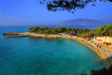 هتل Marpunta Resort, Santikos Collection