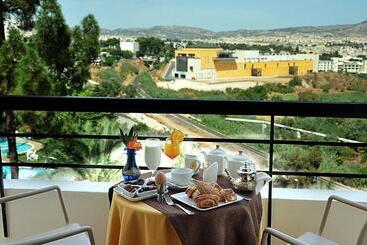 هتل Menzeh Zalagh 2boutique Hôtel & Sky