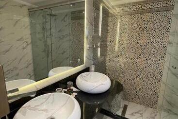 هتل Menzeh Zalagh 2boutique Hôtel & Sky