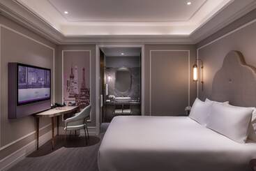 هتل Mercure Shanghai Yu Garden