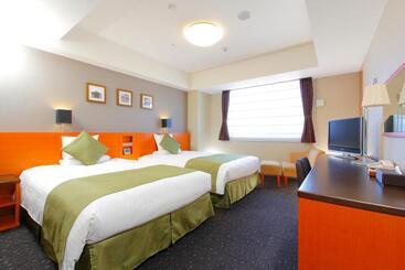 Hotel Mystays Kyotoshijo