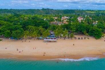 هتل Ramada By Wyndham Porto Seguro Praia