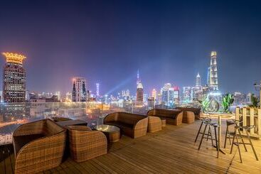 Renaissance Shanghai Yu Garden Hotel On The Bund