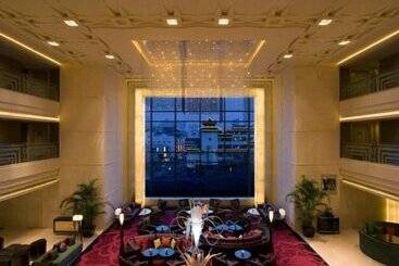 Renaissance Shanghai Yu Garden Hotel On The Bund