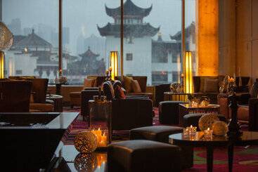 Renaissance Shanghai Yu Garden Hotel On The Bund
