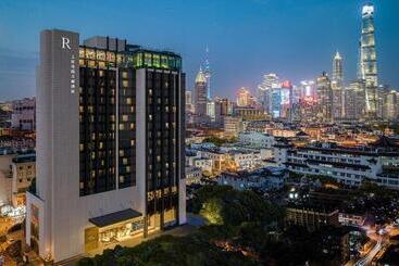 Renaissance Shanghai Yu Garden Hotel On The Bund