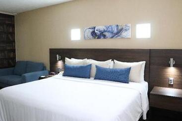 هتل Rio Vista Inn Business High Class Tampico