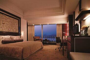 هتل Shangri La Guangzhou 3 Minutes By Walking To Canton Fair Complex