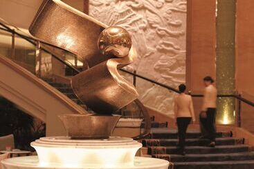 هتل Shangri La Guangzhou 3 Minutes By Walking To Canton Fair Complex