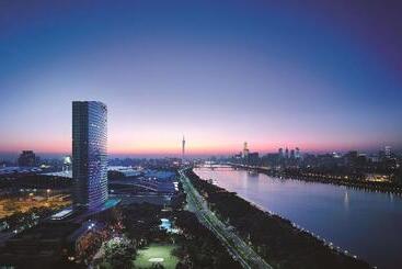 هتل Shangri La Guangzhou 3 Minutes By Walking To Canton Fair Complex