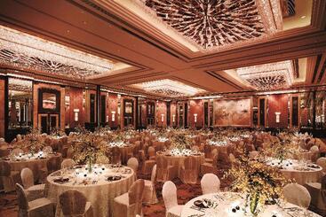 هتل Shangri La Guangzhou 3 Minutes By Walking To Canton Fair Complex