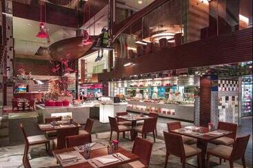 هتل Shangri La Guangzhou 3 Minutes By Walking To Canton Fair Complex