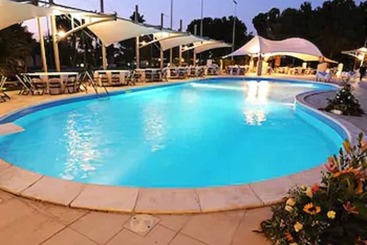 هتل Villa Orchidea