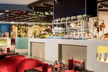 Swissotel Grand Shanghai