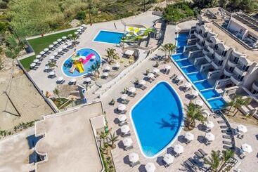 Venezia Resort