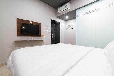 Glamour Hotel And Spa