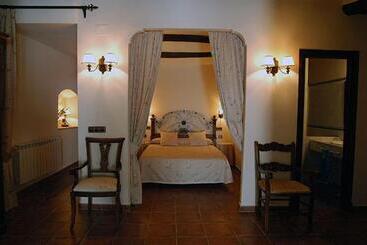 Aparthotel Spa Don Iñigo De Aragón - Las Cuevas de Cañart