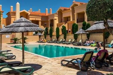 Baia Da Luz Resort