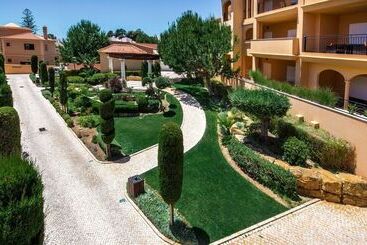 Baia Da Luz Resort