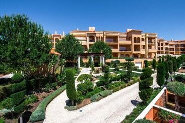 Baia Da Luz Resort
