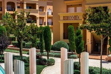 Baia Da Luz Resort