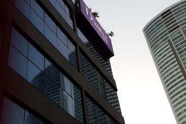Bally Suite Sukhumvit