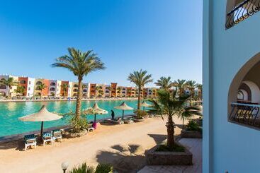 هتل Arabia Azur Resort