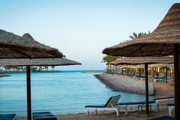 هتل Arabia Azur Resort