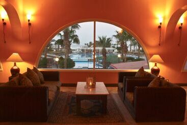 هتل Arabia Azur Resort