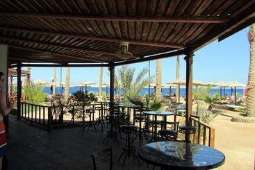 هتل Arabia Azur Resort
