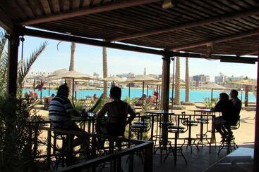 هتل Arabia Azur Resort