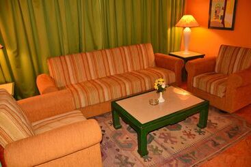 هتل Arabia Azur Resort