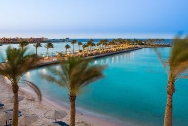 هتل Arabia Azur Resort