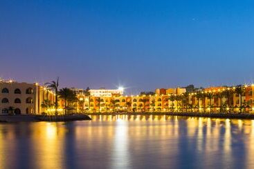 هتل Arabia Azur Resort