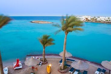 هتل Arabia Azur Resort