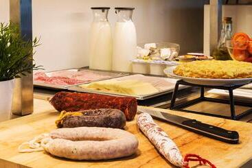 B&b Hotel Girona 2
