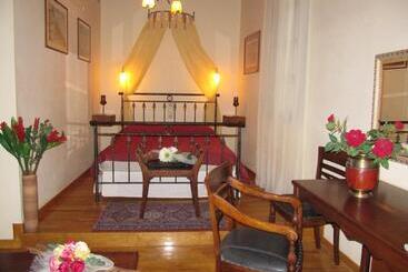 Hotel Belmondo