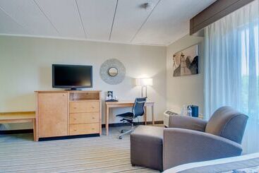 酒店 Best Western  Plus Waltham Boston