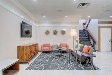 酒店 Best Western  Plus Waltham Boston