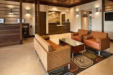 酒店 Best Western  Plus Waltham Boston