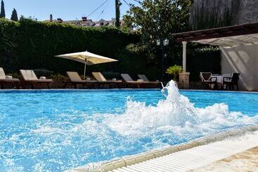 Boutique Hotel Kazbek
